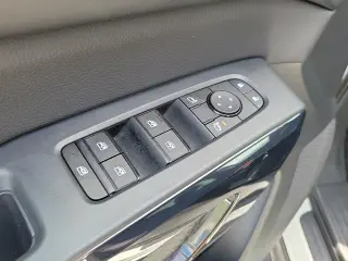 Nissan Pathfinder 2025 S 4dr SUV