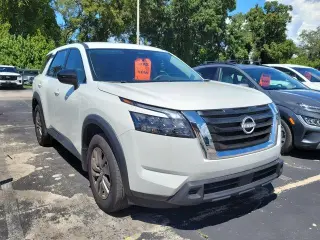 Nissan Pathfinder 2025 S 4dr SUV