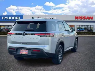 Nissan Pathfinder 2024 AWD S 4dr SUV