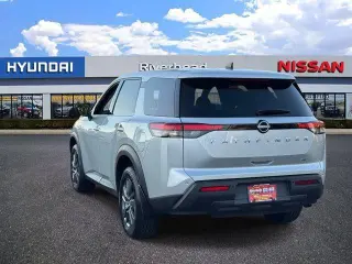 Nissan Pathfinder 2024 AWD S 4dr SUV
