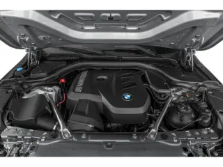 Sedán BMW 5 Series 2024 AWD 530i xDrive 4dr