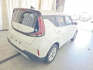 Kia Soul 2023 S 4dr Crossover