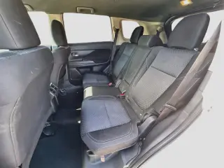 Mitsubishi Outlander 2020 ES 4dr SUV