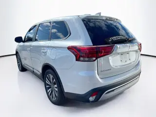 Mitsubishi Outlander 2020 ES 4dr SUV