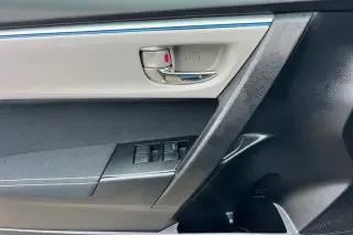 Toyota Corolla 2015 S 4dr Sedan