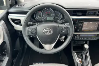 Toyota Corolla 2015 S 4dr Sedan