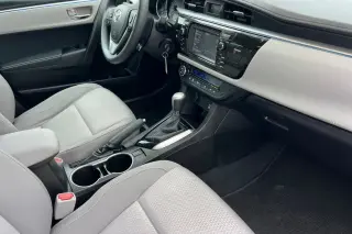 Toyota Corolla 2015 S 4dr Sedan