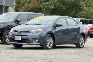 Toyota Corolla 2015 S 4dr Sedan