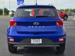 Hyundai VENUE 2024 SEL 4dr Crossover