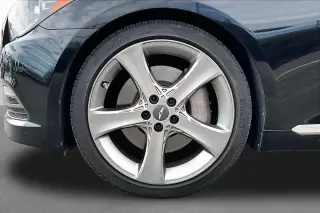 Hyundai Genesis 2015 5.0L 4p Sedan