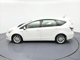 Toyota Prius v 2014 Five 4dr Wagon
