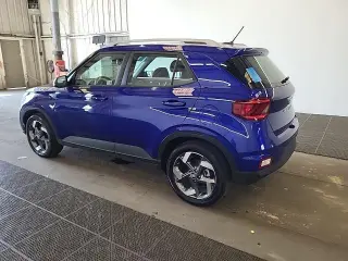 Hyundai VENUE 2024 SEL 4dr Crossover