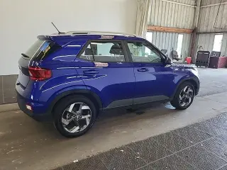 Hyundai VENUE 2024 SEL 4dr Crossover