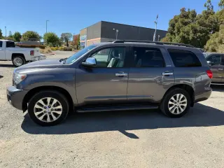 Toyota Sequoia 2014 4x4 Limited 4dr SUV