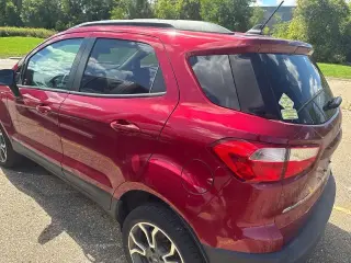 Ford EcoSport 2018 AWD SE 4dr Crossover