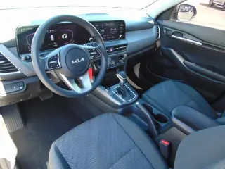 Kia Seltos 2024 AWD LX 4p SUV