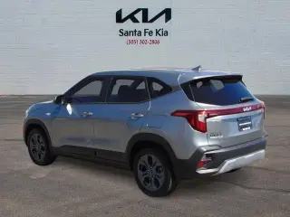 Kia Seltos 2024 AWD LX 4p SUV