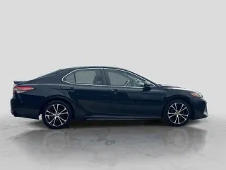 Toyota Camry 2018 SE 4dr Sedán