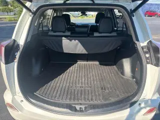 Toyota RAV4 2017 AWD Limited 4p SUV