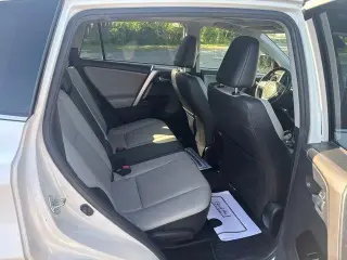 Toyota RAV4 2017 AWD Limited 4p SUV
