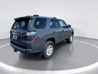 Toyota 4Runner 2024 4x4 SR5 4dr SUV