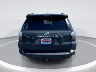 Toyota 4Runner 2024 4x4 SR5 4dr SUV