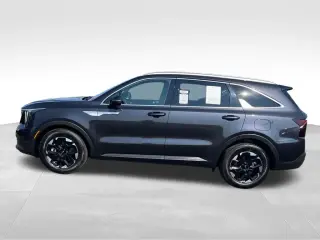 Kia Sorento 2025 S 4p SUV