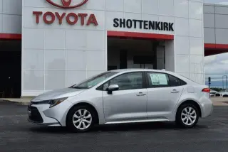Toyota Corolla 2024 LE 4dr Sedan