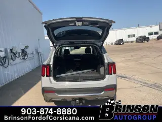 Kia Sorento 2025 SX 4p SUV