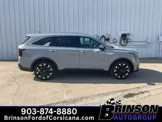 Kia Sorento 2025 SX 4p SUV