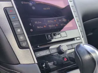 INFINITI Q50 2015 AWD Premium 4dr Sedán