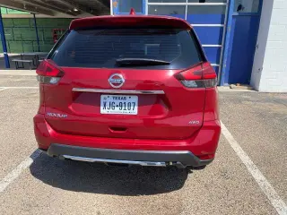 Nissan Rogue 2017 AWD S 4dr Crossover (lanzamiento a mitad de año)
