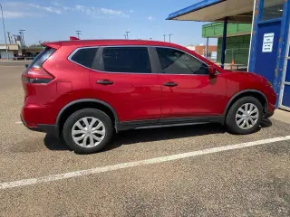 Nissan Rogue 2017 AWD S 4dr Crossover (lanzamiento a mitad de año)