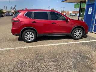 Nissan Rogue 2017 AWD S 4dr Crossover (lanzamiento a mitad de año)