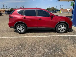 Nissan Rogue 2017 AWD S 4dr Crossover (lanzamiento a mitad de año)