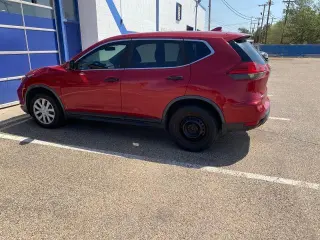 Nissan Rogue 2017 AWD S 4dr Crossover (lanzamiento a mitad de año)