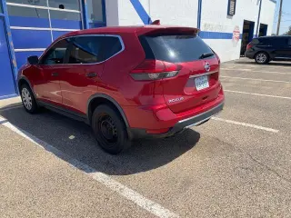 Nissan Rogue 2017 AWD S 4dr Crossover (lanzamiento a mitad de año)