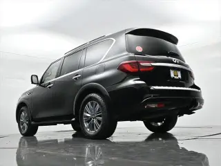 INFINITI QX80 2022 Luxe SUV 4p.