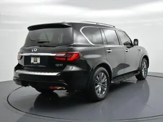 INFINITI QX80 2022 Luxe SUV 4p.