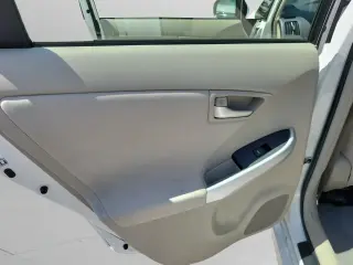 Toyota Prius 2012 Uno 4dr Hatchback