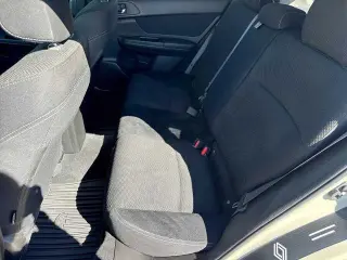 Subaru XV Crosstrek 2013 Tracción en todas las ruedas 2.0i Premium 4p Crossover CVT