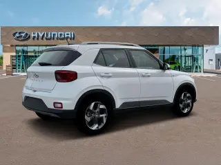Hyundai VENUE 2026 SEL 4 puertas Crossover con techo bicolor