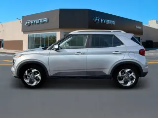 Hyundai VENUE 2024 SEL 4p Crossover