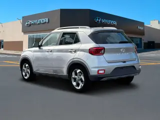 Hyundai VENUE 2024 SEL 4p Crossover
