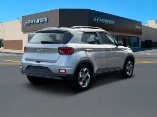 Hyundai VENUE 2024 SEL 4p Crossover