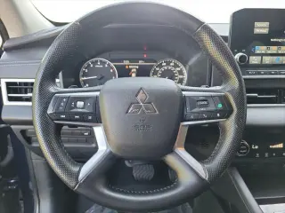 Mitsubishi Outlander 2024 SE 4dr SUV