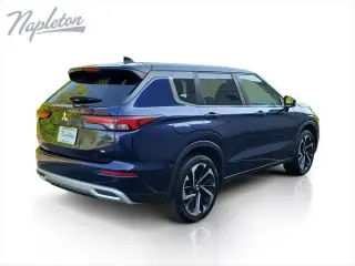 Mitsubishi Outlander 2024 SE 4dr SUV