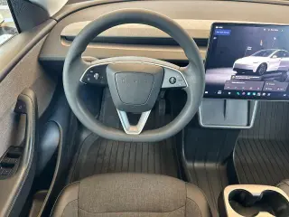 Tesla Modelo Y 2026 Long Range 4p Crossover