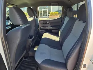 Toyota Tacoma 2022 4x2 TRD Todo Terreno 4p Doble Cabina 5.0 ft CB
