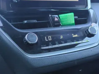 Toyota Corolla 2024 LE 4dr Sedan